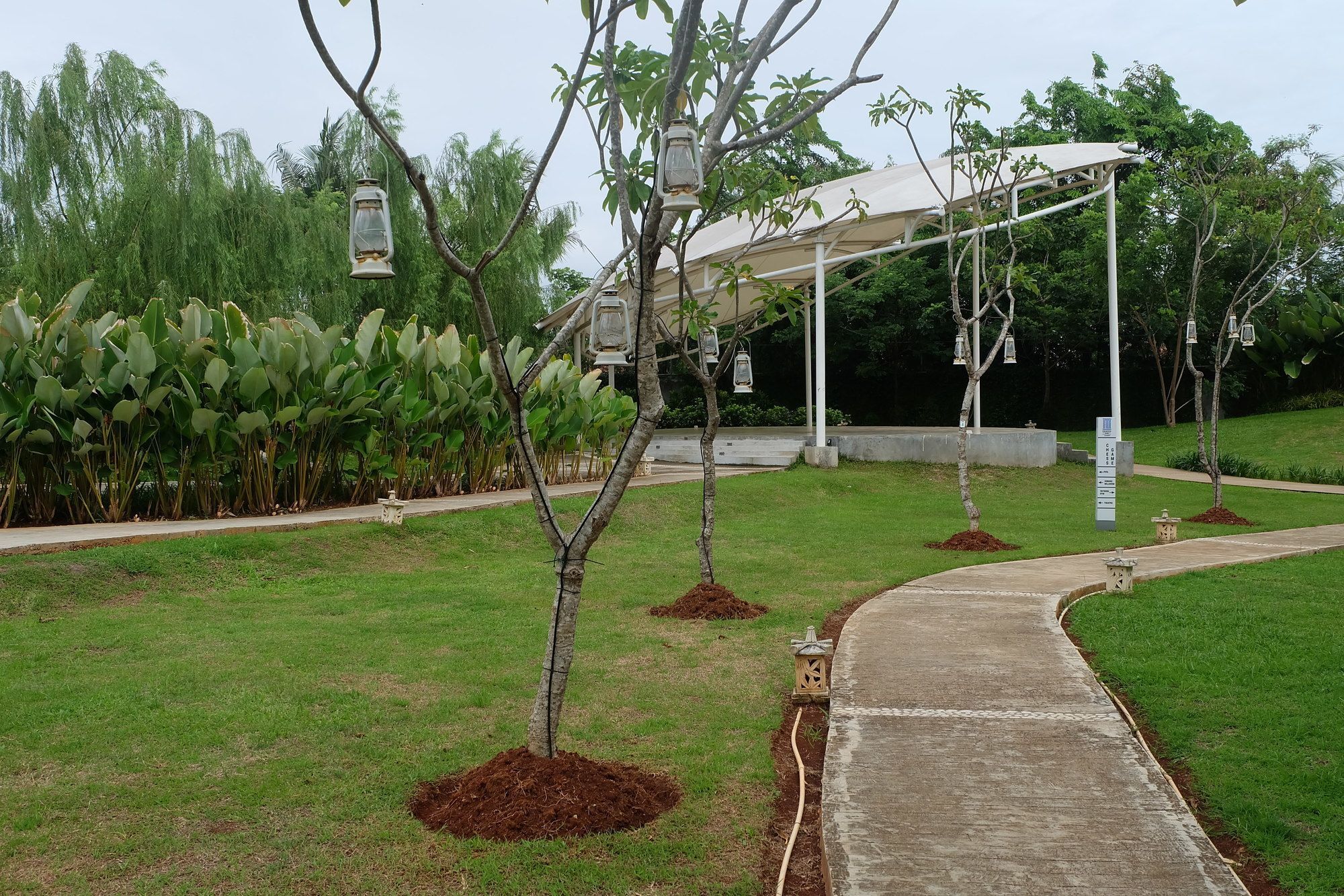 Akshaya Hotel Karawang Exterior foto