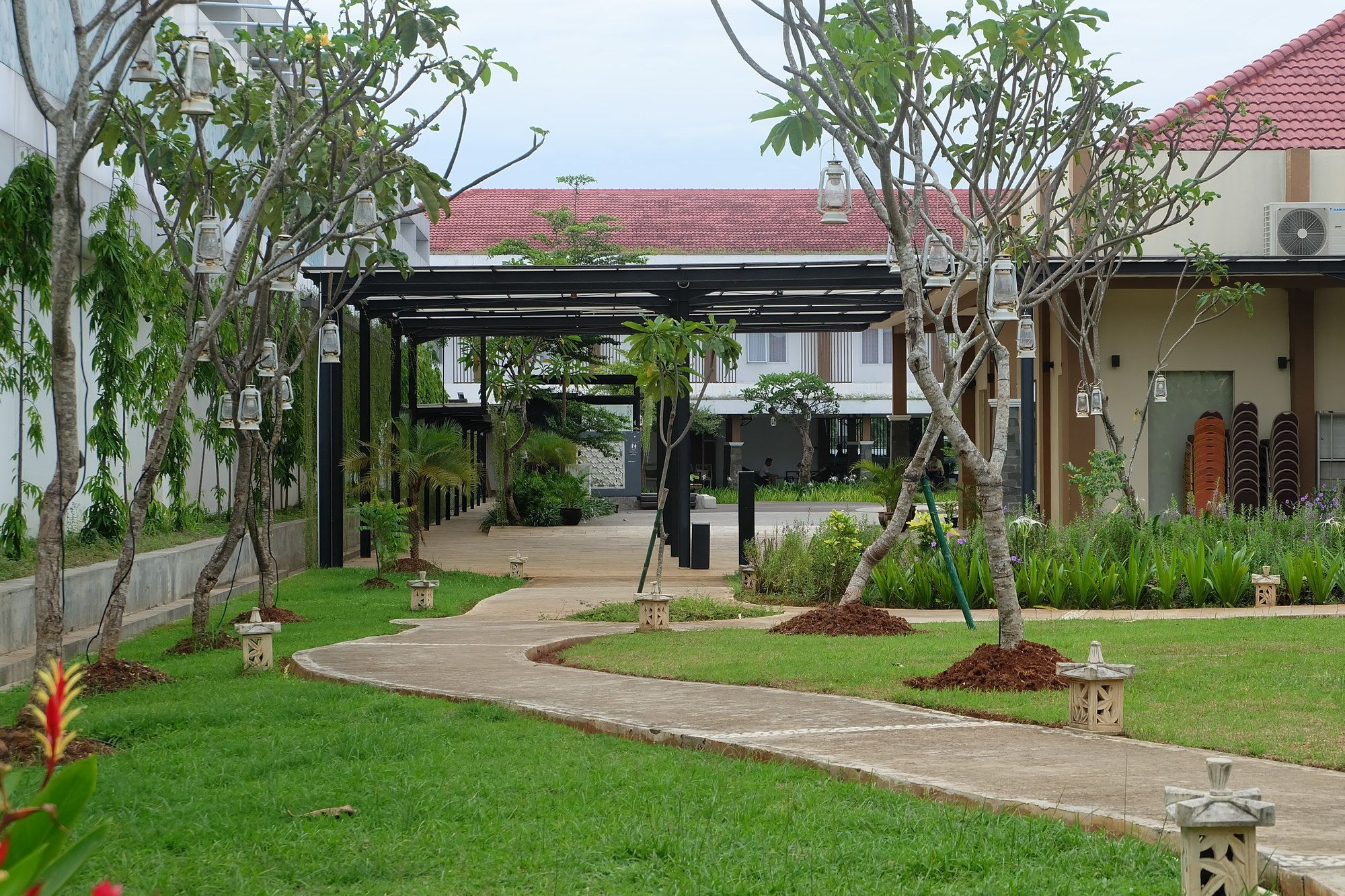 Akshaya Hotel Karawang Exterior foto